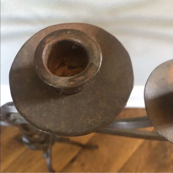 WROUGHT IRON RUST COLOR ARTE DE MEXICO CANDELABRA/CANDLE HOLDER 23” TALL - Picture 2 of 8